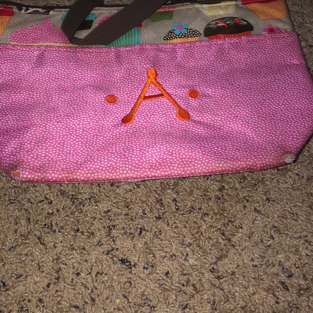 “A”lunch box - Picture 3 of 5